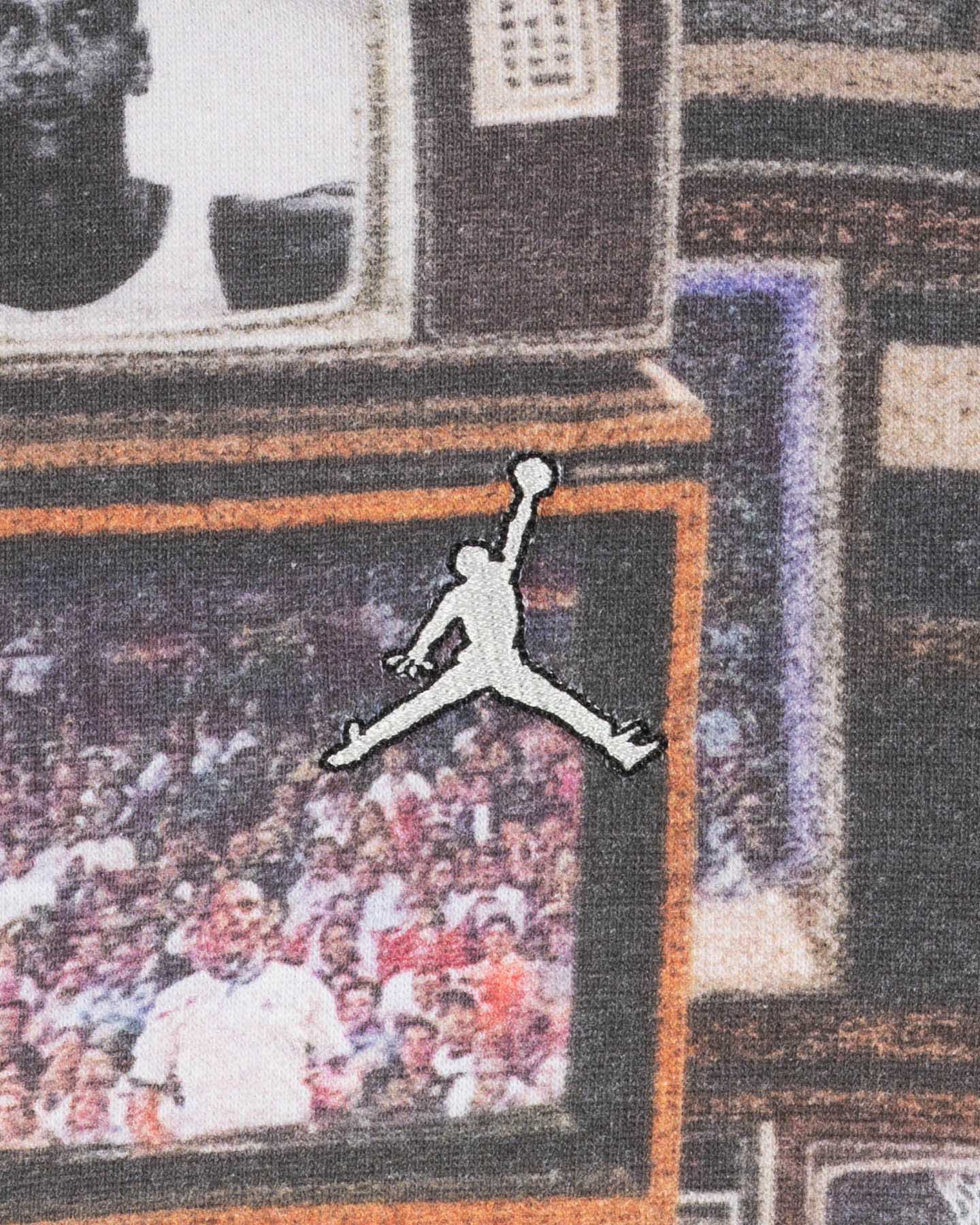 Felpa NIKE JORDAN ALL OVER PRINTED TELEVISION JR - Nero - 2 | Cisalfa Sport