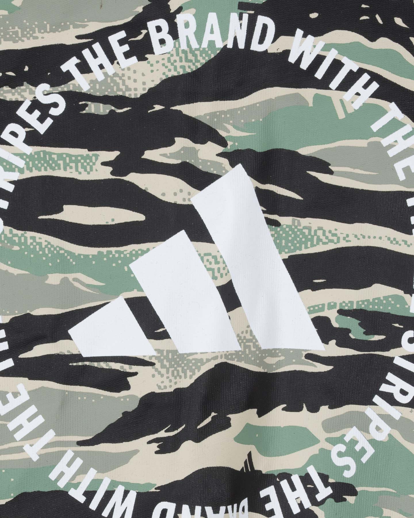 T-shirt ADIDAS CAMO SHAPE GRAPHIC W - Nero - 2 | Cisalfa Sport