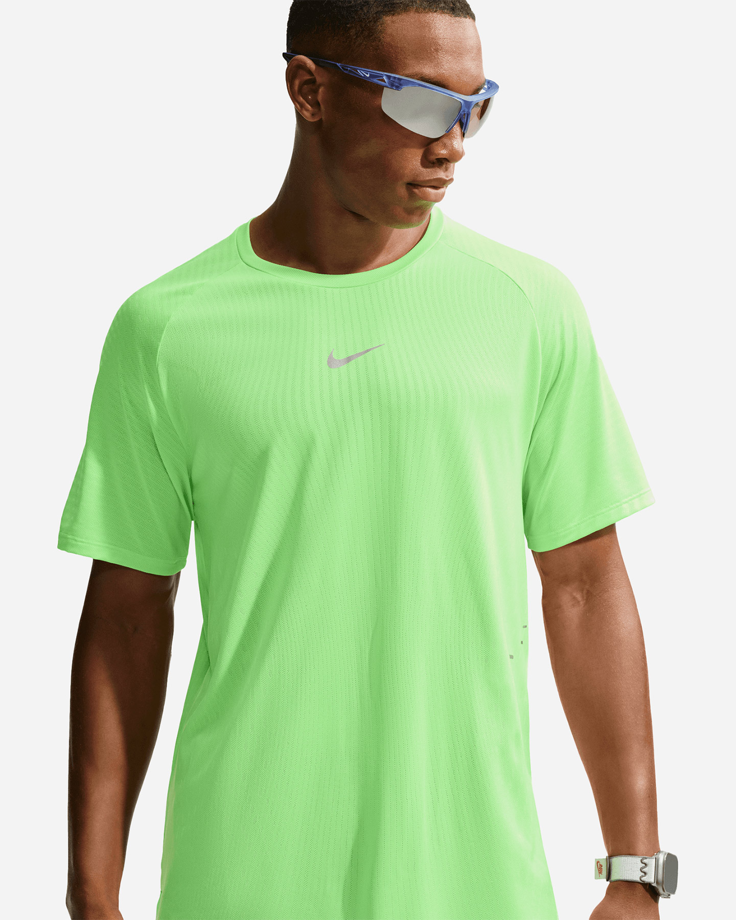 T-shirt running NIKE STRIDE M - Verde - 3 | Cisalfa Sport